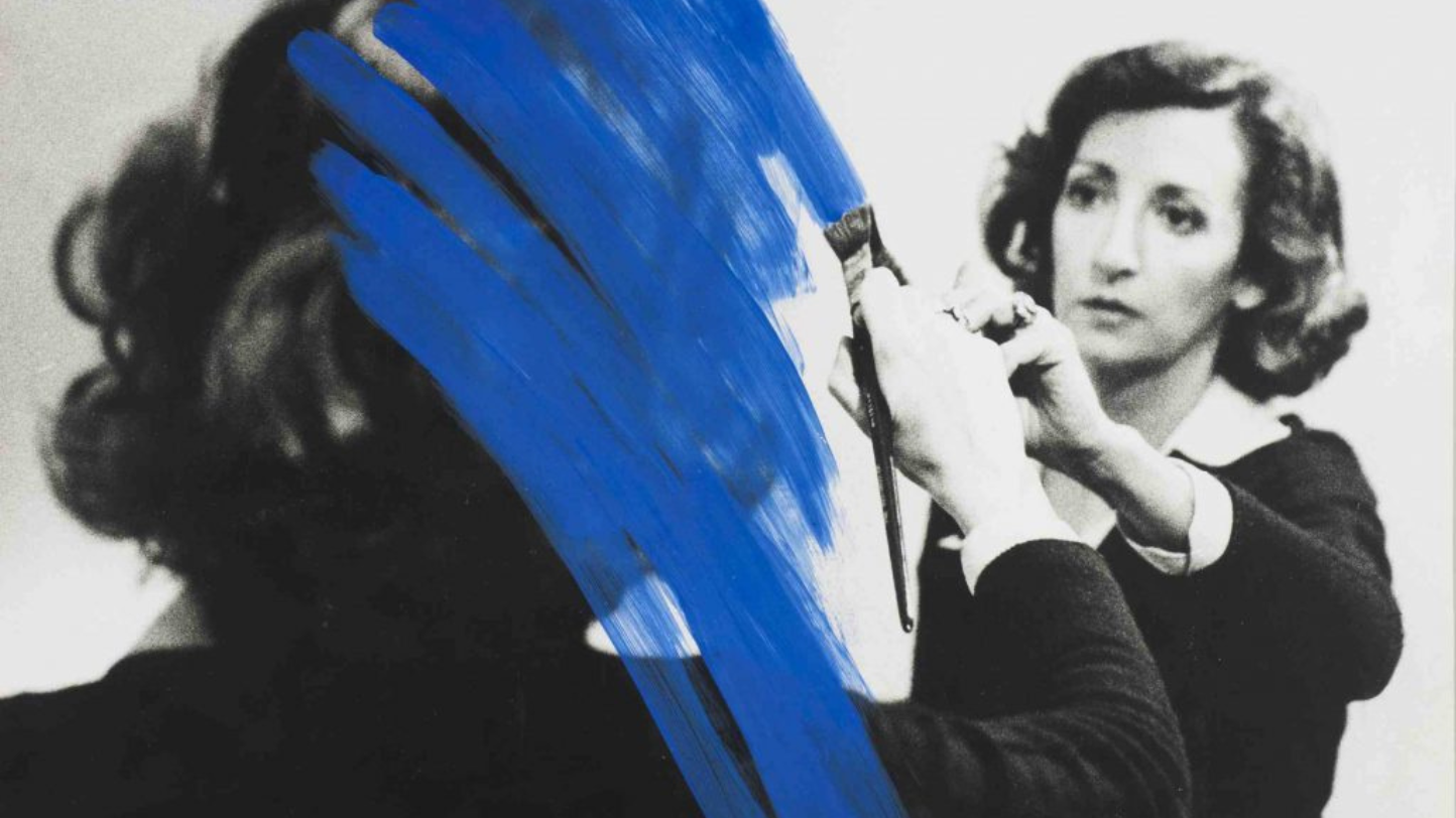 Helena Almeida: A Desconstrução das Narrativas Convencionais | P55 Magazine | p55-art-auctions