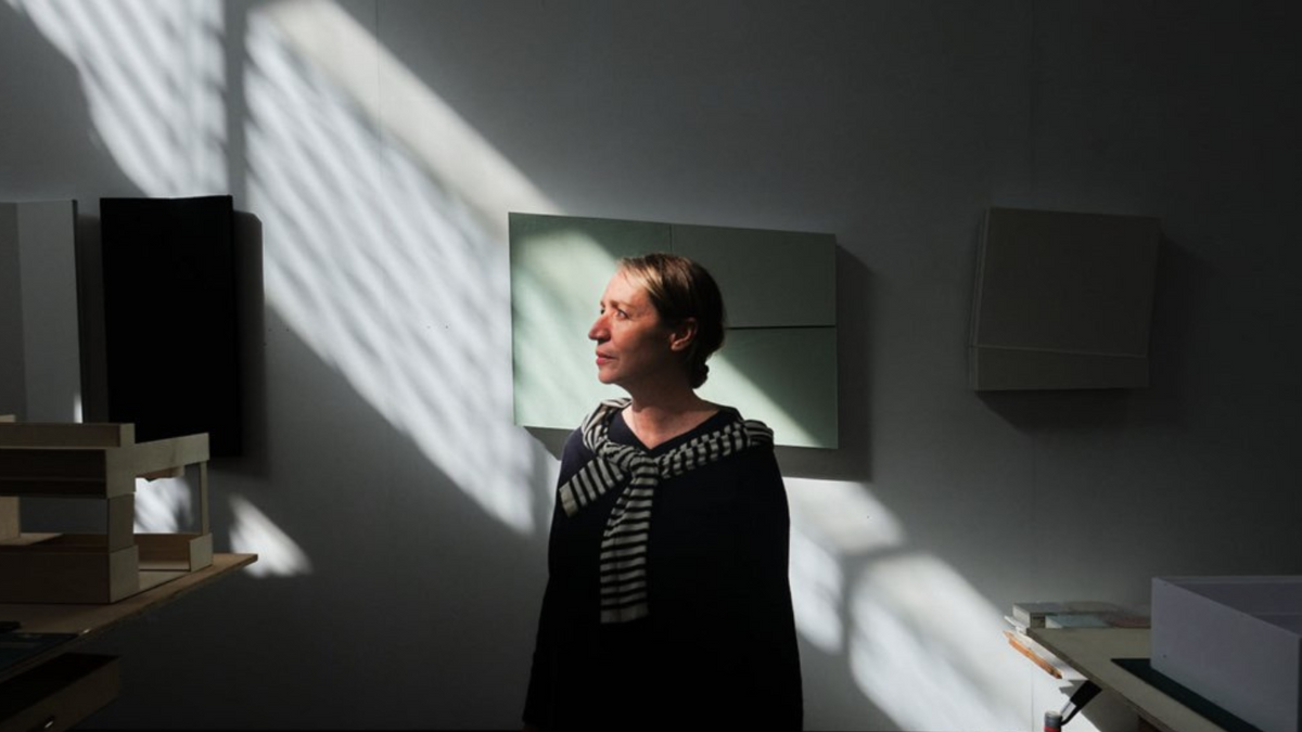 Wer ist die Künstlerin Fernanda Fragateiro? P55.ART