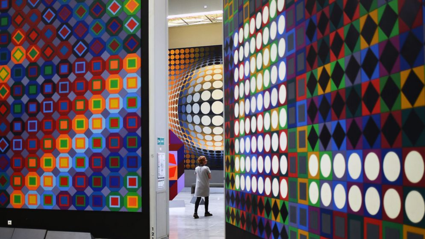 Quais são as características do movimento artístico Op art?