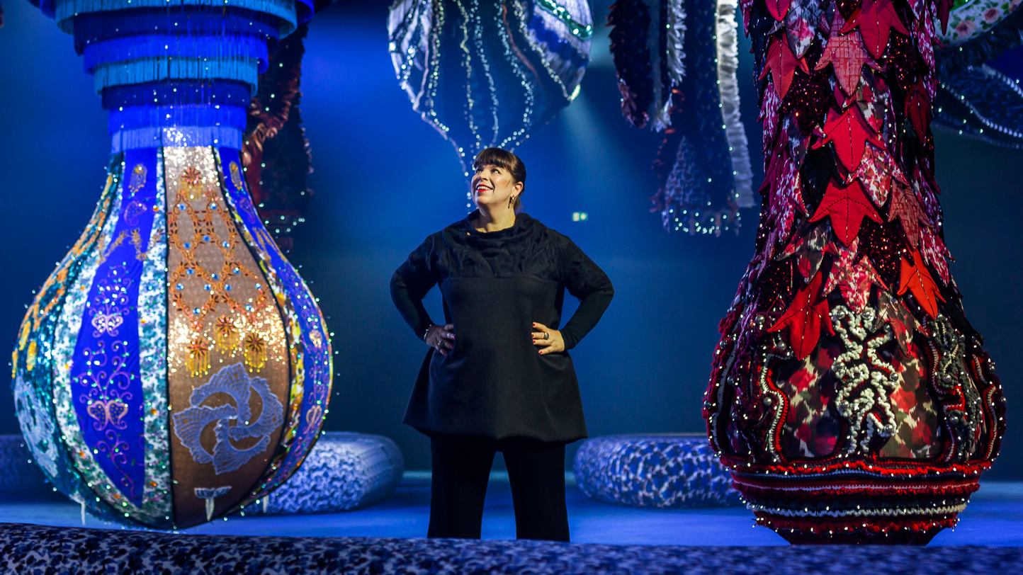 Joana Vasconcelos instala Valquíria no desfile da Dior | P55 Magazine | p55-art-auctions