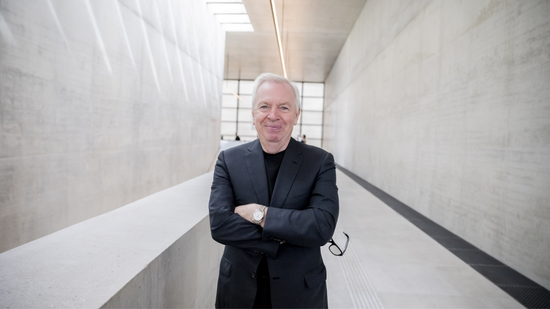 Der Architekt David Alan Chipperfield gewinnt den Pritzker-Preis 2023