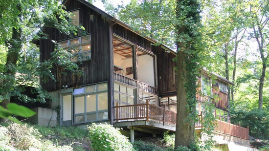 Antiga casa do artista Jasper Johns encontra-se à venda