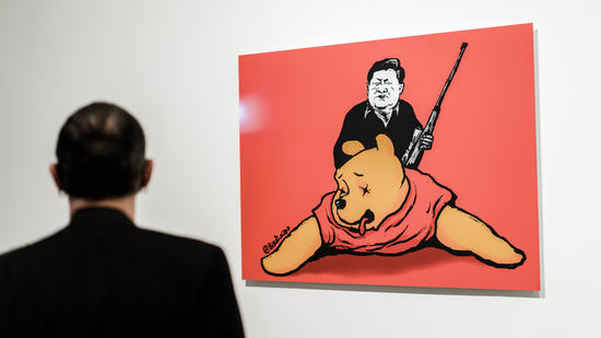 China intentó cancelar exposición del artista disidente chino Badiucao