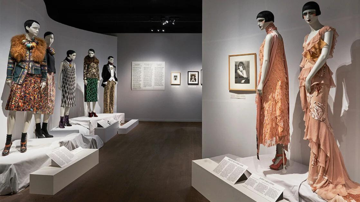 Nova exposição revela como Man Ray uniu a arte e a moda | P55 Magazine | p55-art-auctions
