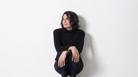 Zasha Colah será la nueva curadora de la Bienal de Berlín 2025