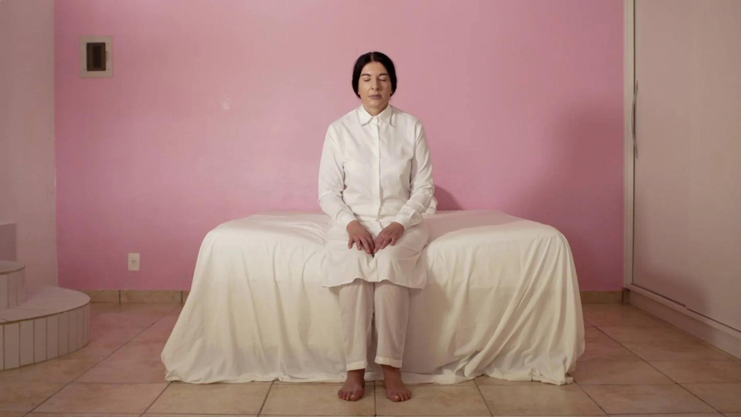 Marina Abramović vende produtos de beleza | P55 Magazine | p55-art-auctions