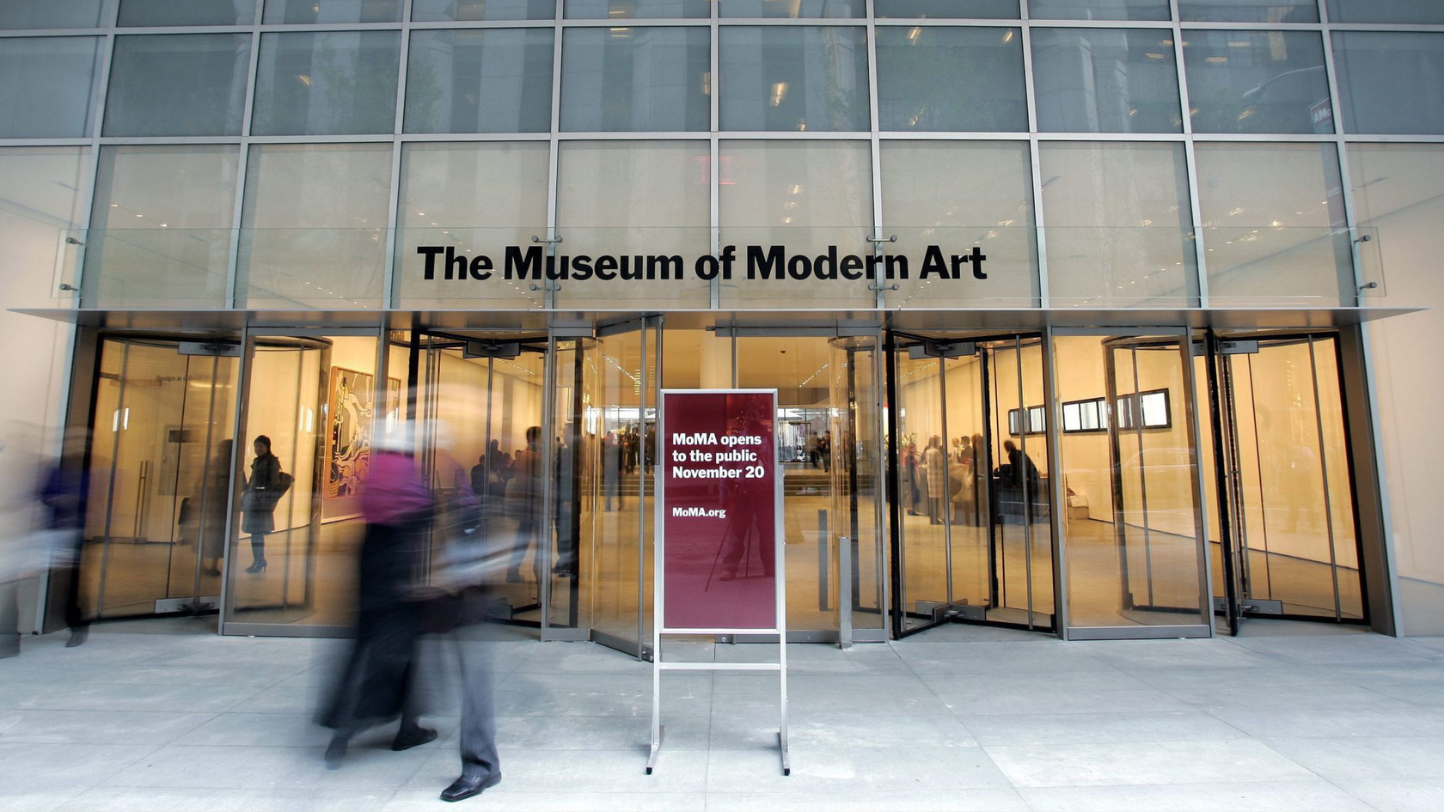 Artista português Alexandre Estrela expõe no MoMA | P55 Magazine | p55-art-auctions