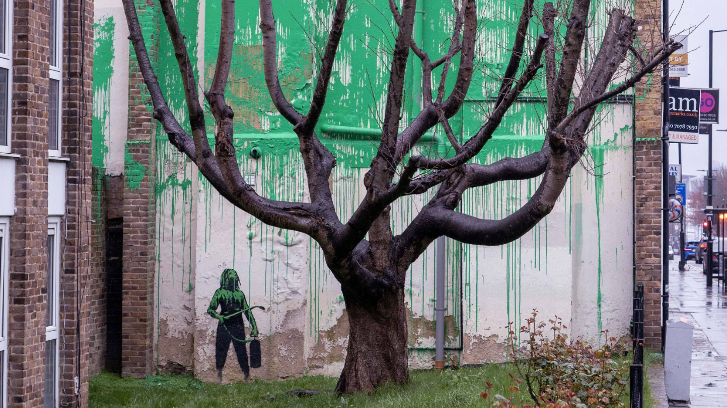 Apareceu um novo mural de Banksy em Londres | P55 Magazine | p55-art-auctions