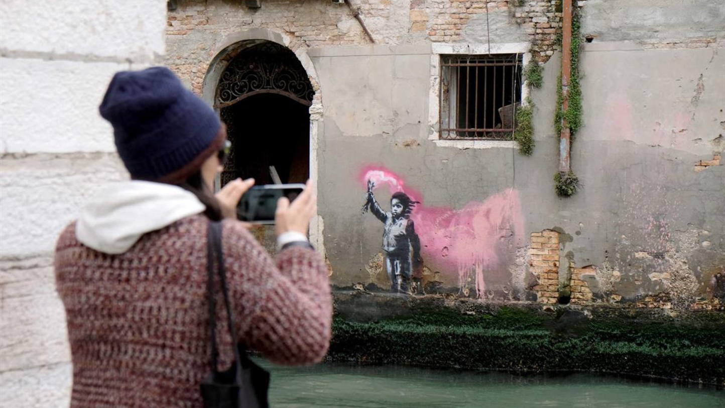 Em Veneza restauro forçado de uma obra de Banksy cria polémica | P55 Magazine | p55-art-auctions