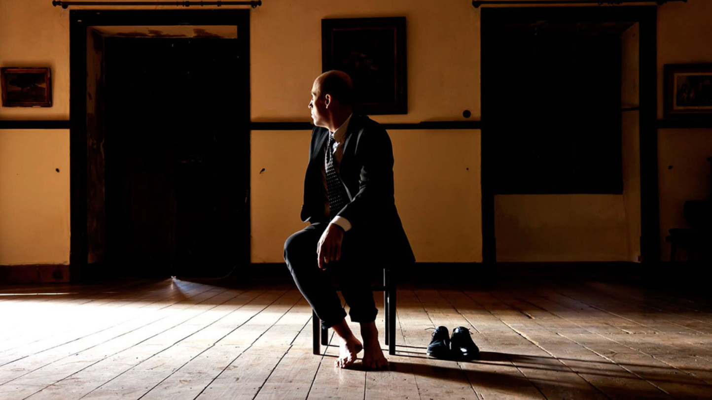 Quem é o artista português Vasco Araújo? | P55 Magazine | p55-art-auctions