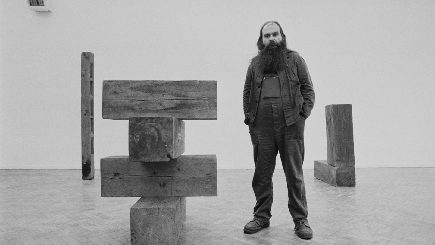 Quem é o artista americano Carl Andre? | P55 Magazine | p55-art-auctions