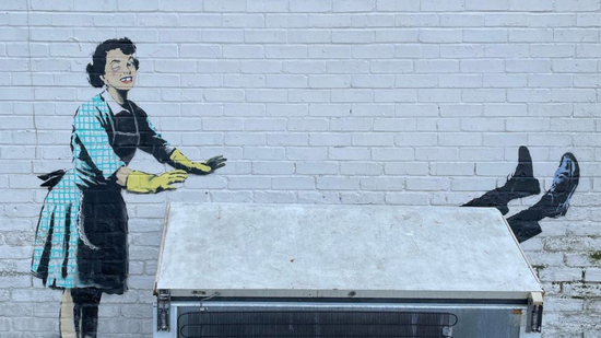 Moral de Dia dos Namorados de Banksy expõe a violência