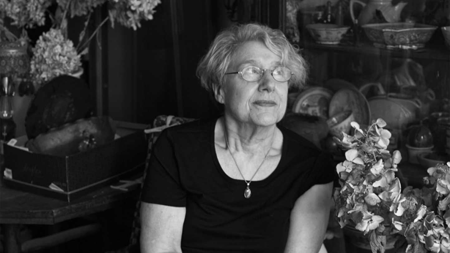 Quem é a artista contemporânea Martha Rosler? | P55 Magazine | p55-art-auctions