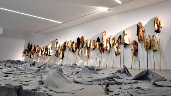 CONTEXTILE – Biennale für zeitgenössische Textilkunst 2022 wird die verschiedenen Kulturräume von Guimarães besetzen | P55 Magazin | p55-Kunstauktionen