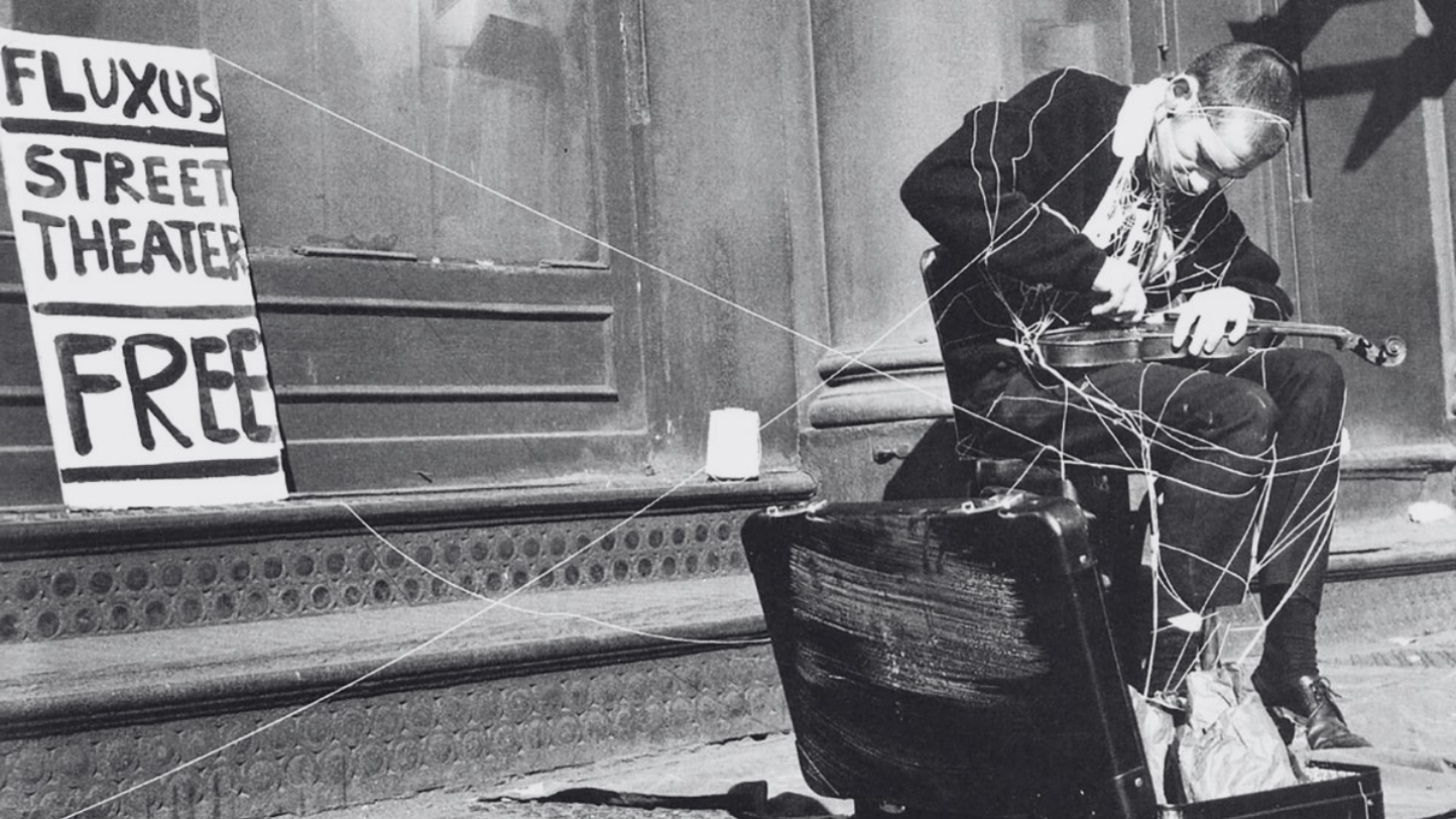 O que é o Grupo Fluxus? | P55 Magazine | p55-art-auctions