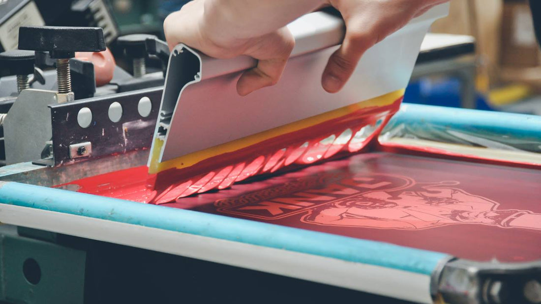 Guia para iniciantes: Como começar a criar serigrafias | P55.ART