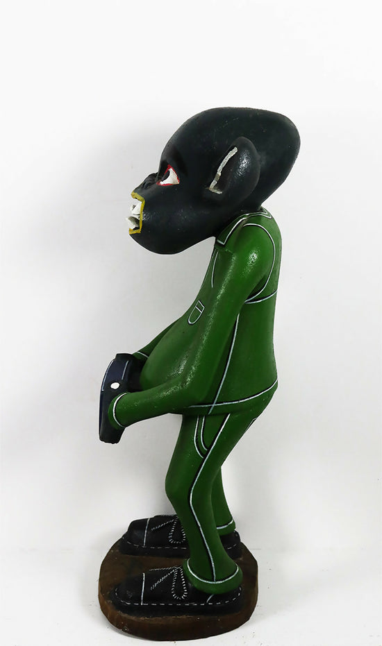 
                  
                    Lilanga-s-title-Wooden-sculpture-profile
                  
                