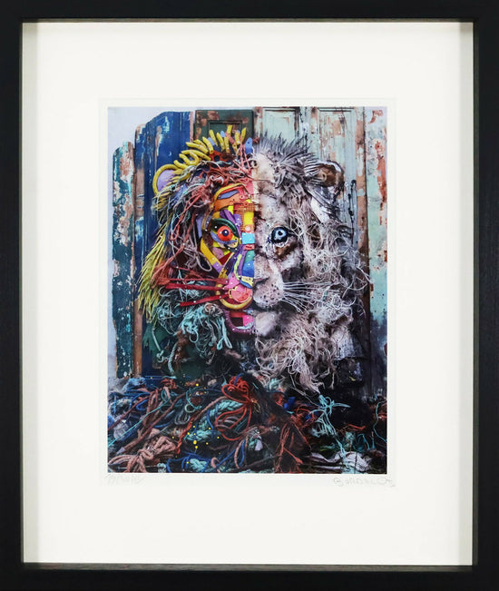 
                  
                    Bordalo-II.-Half-Lion.-Serigrafia-sobre-papel-15-30-Hc.-36.5x27-cm.-58.5x49cm
                  
                